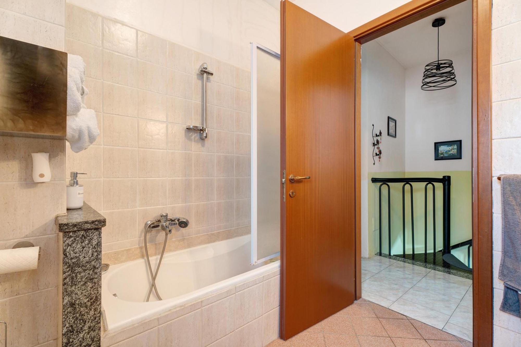 Casa Perry - Lago Maggiore Borgo Ticino Екстериор снимка